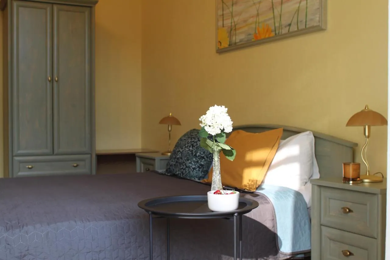 Sunflower B&B 3*, Kyiv