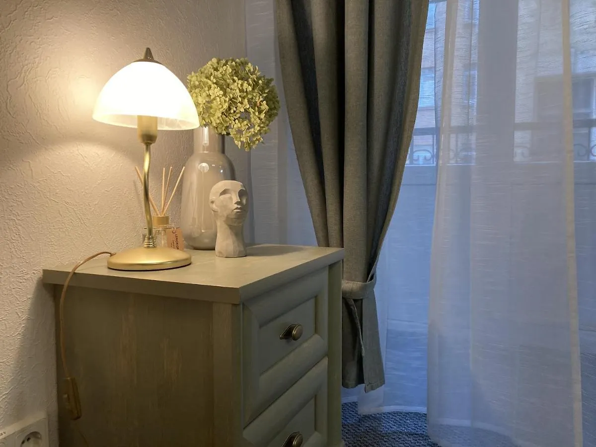 Oda ve Kahvaltı Sunflower B&B Kiev